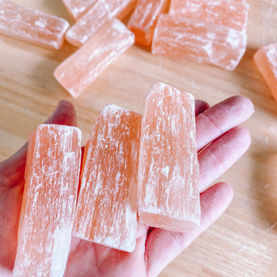 Load image into Gallery viewer, Peach Selenite
