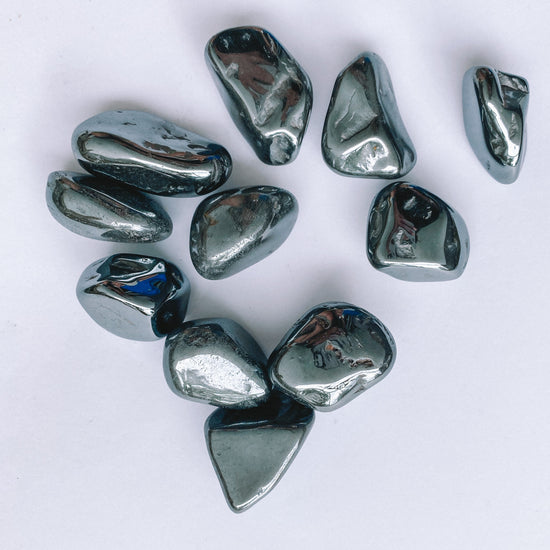 Load image into Gallery viewer, Hematite Tumble
